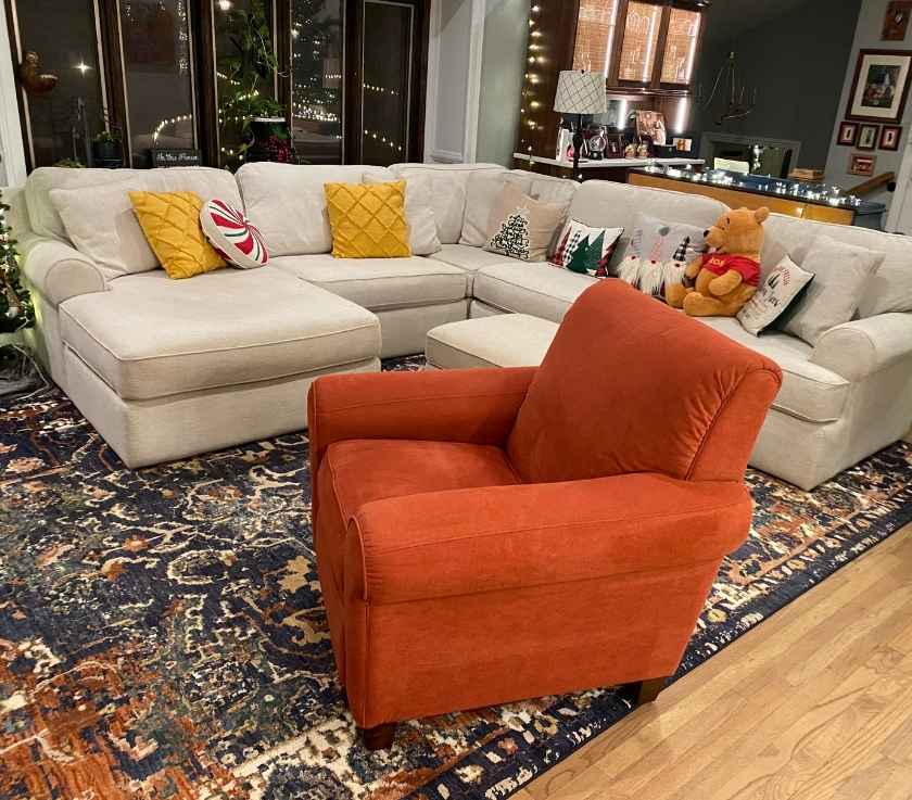 Sectional and recliner chair cleaning in colts neck nj